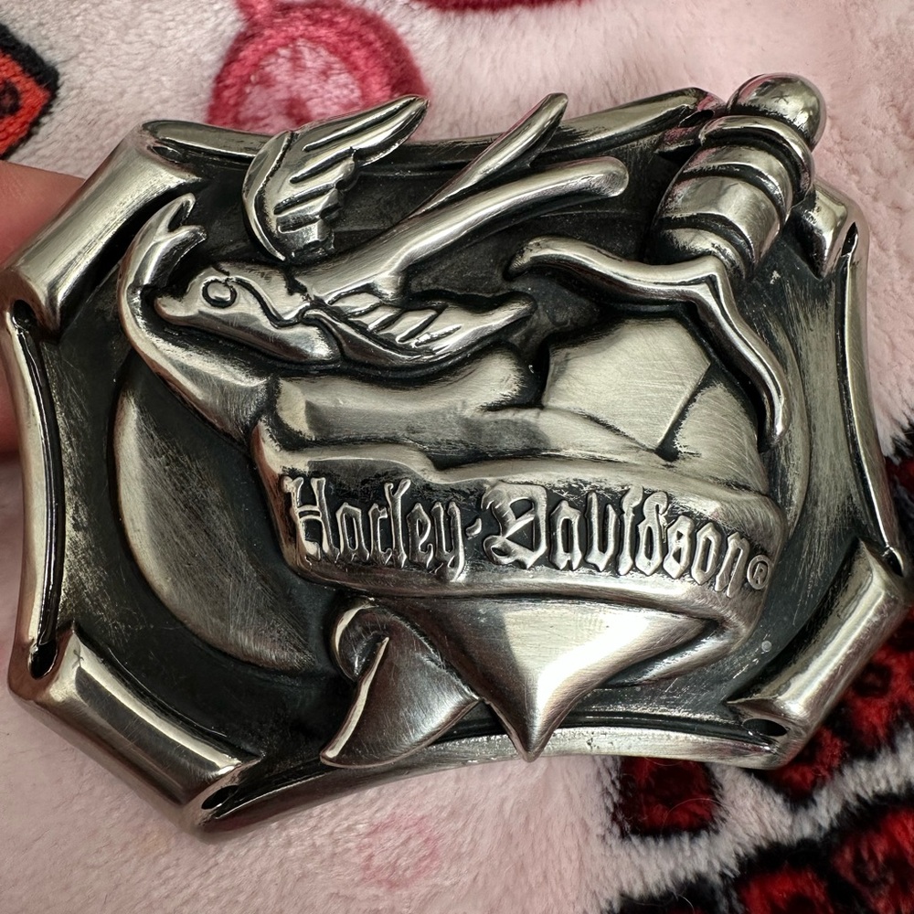 Harley-Davidson Black and Silver Belt Buckle - Picture 3 of 5